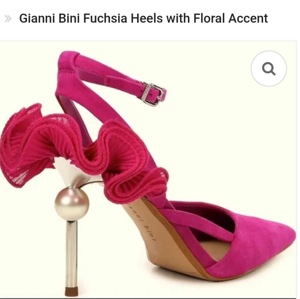 NEW Gianni Bini Fuchsia Heels with Floral Accent Size 6.5